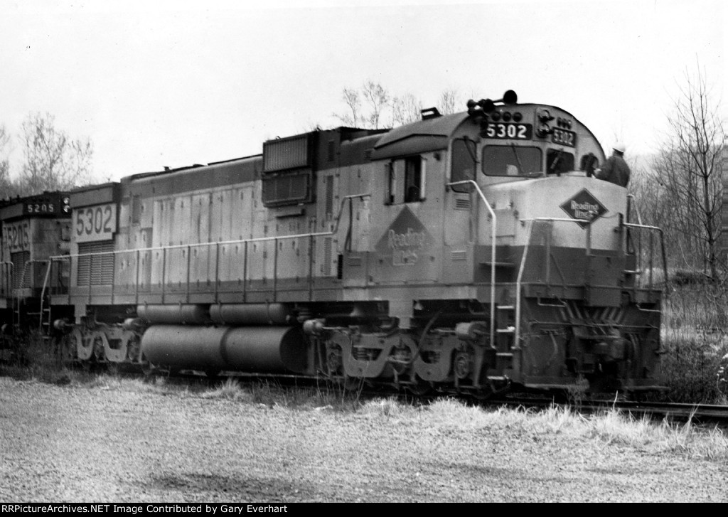 RDG Alco C630 #5302 - Reading Co